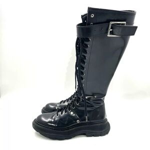 ✨💯Alexander McQueen 100% authentic Black Lace-Up Combat Boots 39